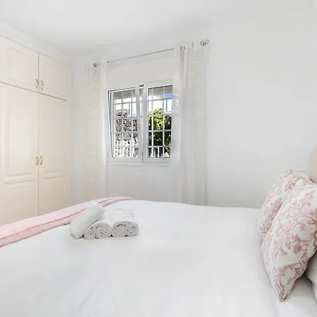 Casa Carla Private, Pool, Air By Paramount Holidays * Puerto de Santiago (Tenerife)