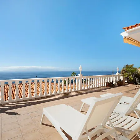 Casa Carla Private, Pool, Air By Paramount Holidays Holiday home