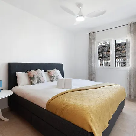 Casa Carla Private, Pool, Air By Paramount Holidays * Puerto de Santiago (Tenerife)